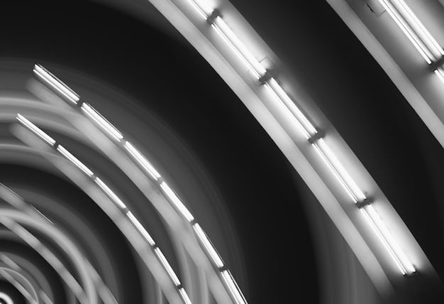 A wind tunnel test simulation showing airflow around an electric vehicle tire, highlighting the aerodynamic effects of the sidewall design.