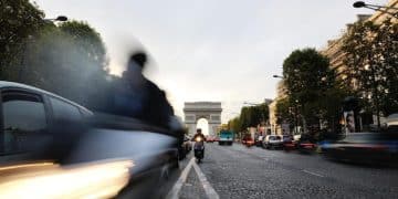 Micromobility Revolution: E-Scooters & E-Bikes Cut Commute by 10 Minutes? - Cover Image